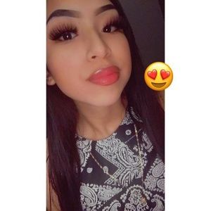 Meet your Posher, Ramirez